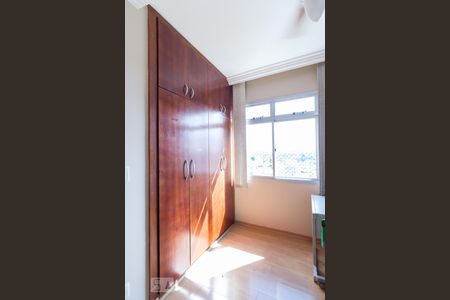 Apartamento para alugar com 90m², 3 quartos e 2 vagasQuarto