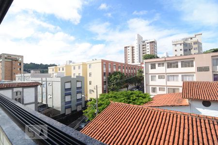 Apartamento para alugar com 185m², 3 quartos e 2 vagasVista