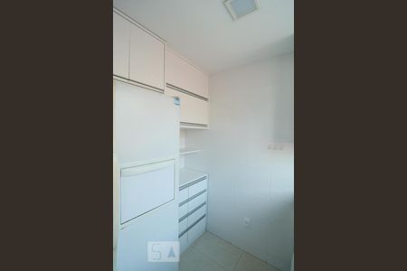 Apartamento para alugar com 185m², 3 quartos e 2 vagasCozinha