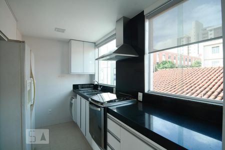 Apartamento para alugar com 185m², 3 quartos e 2 vagasCozinha
