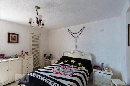 Casa à venda com 280m², 3 quartos e 2 vagasQuarto 2