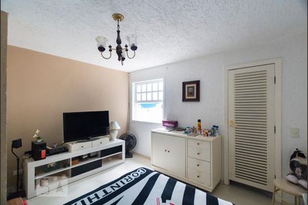 Casa à venda com 280m², 3 quartos e 2 vagasQuarto 2