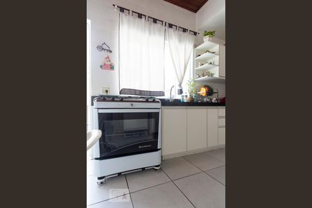 Casa à venda com 280m², 3 quartos e 2 vagasCozinha