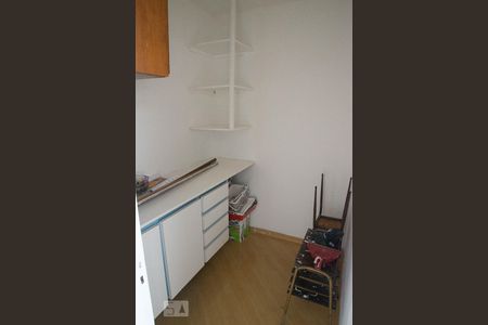 Apartamento à venda com 84m², 3 quartos e 1 vaga Apartamento à venda com 84m², 3 quartos e 1 vagaQuarto de serviço