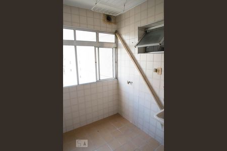 Apartamento à venda com 84m², 3 quartos e 1 vaga Apartamento à venda com 84m², 3 quartos e 1 vagaárea de serviço