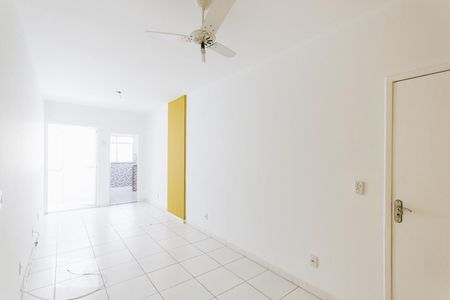 Sala de apartamento à venda com 1 quarto, 55m² em Pechincha, Rio de Janeiro