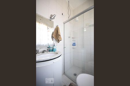 Banheiro suíte 1 de casa à venda com 5 quartos, 300m² em Vila Sônia, São Paulo
