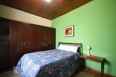 Suíte 1 de casa à venda com 5 quartos, 300m² em Vila Sônia, São Paulo