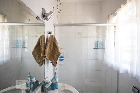 Detalhe do banheiro suíte 1 de casa à venda com 5 quartos, 300m² em Vila Sônia, São Paulo