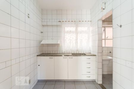 Apartamento à venda com 75m², 3 quartos e 2 vagasCozinha