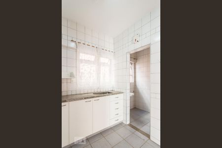 Apartamento à venda com 75m², 3 quartos e 2 vagasCozinha
