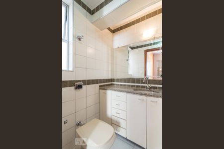 Apartamento à venda com 75m², 3 quartos e 2 vagasBanheiro Suíte