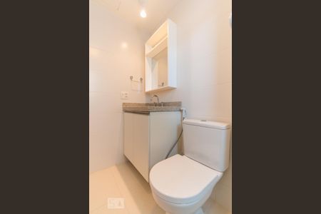 Studio para alugar com 41m², 1 quarto e 1 vaga Studio para alugar com 41m², 1 quarto e 1 vagaBanheiro