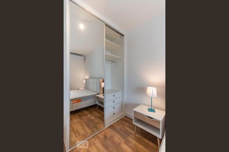 Studio para alugar com 41m², 1 quarto e 1 vaga Studio para alugar com 41m², 1 quarto e 1 vagaStudio - Quarto - Detalhe