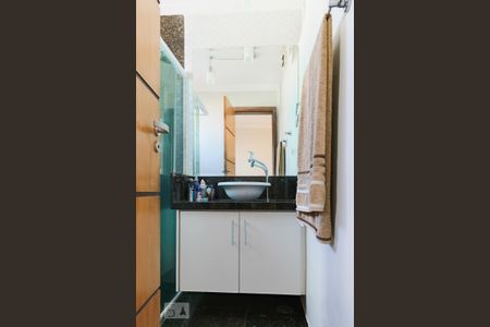 Lavabo de apartamento para alugar com 1 quarto, 65m² em Consolação, São Paulo