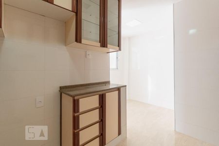 Apartamento à venda com 66m², 2 quartos e sem vaga Apartamento à venda com 66m², 2 quartos e sem vagaCozinha