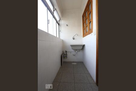 Apartamento à venda com 72m², 2 quartos e 1 vagaÁrea de Serviço