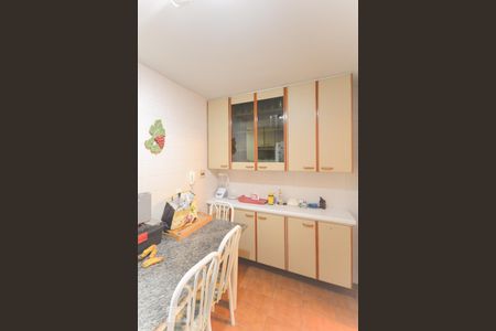 Apartamento à venda com 110m², 3 quartos e 2 vagasCozinha