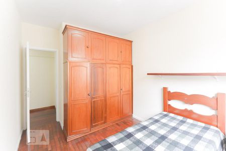 Apartamento à venda com 110m², 3 quartos e 2 vagasQuarto 2