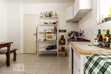 Apartamento à venda com 94m², 2 quartos e 1 vagaCozinha