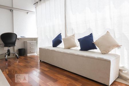 Studio para alugar com 35m², 1 quarto e sem vaga Studio para alugar com 35m², 1 quarto e sem vagaVaranda