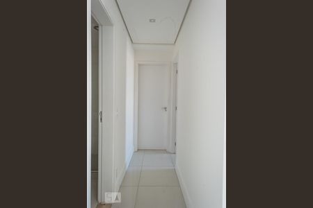 Corredor de apartamento para alugar com 2 quartos, 54m² em Vila Zilda, São Paulo