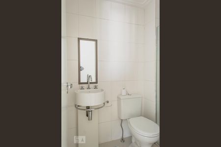 Apartamento para alugar com 54m², 2 quartos e 1 vagaBanheiro 1