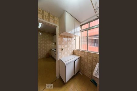Apartamento à venda com 60m², 1 quarto e 1 vaga Apartamento à venda com 60m², 1 quarto e 1 vagaÁrea de Serviço