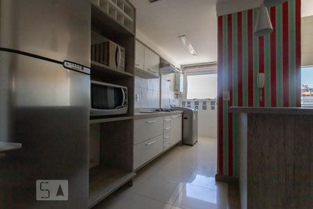 Apartamento para alugar com 118m², 2 quartos e 2 vagas Apartamento para alugar com 118m², 2 quartos e 2 vagasCozinha