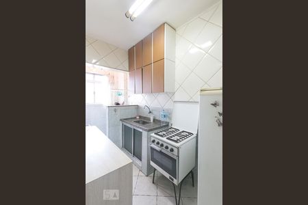 Cozinha  de apartamento para alugar com 1 quarto, 39m² em Aclimação, São Paulo