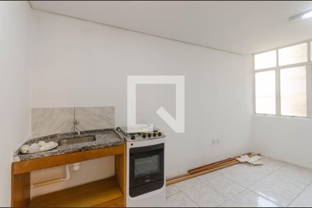 Studio à venda com 90m², 1 quarto e sem vaga Studio à venda com 90m², 1 quarto e sem vagaCozinha