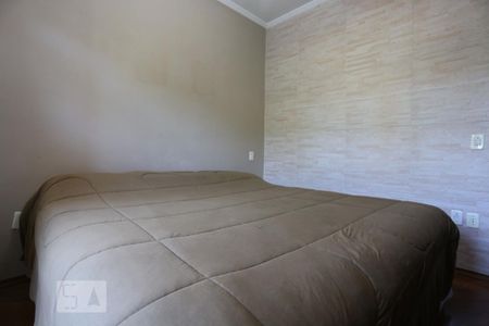 Casa à venda com 250m², 3 quartos e 4 vagas Casa à venda com 250m², 3 quartos e 4 vagasSuíte