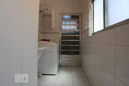 Casa à venda com 250m², 3 quartos e 4 vagas Casa à venda com 250m², 3 quartos e 4 vagasÁrea de Serviço
