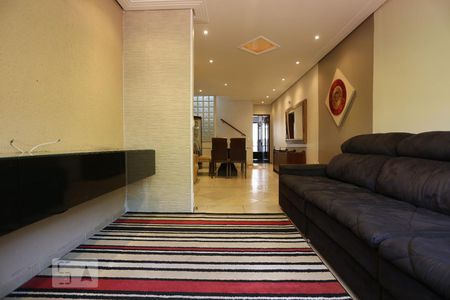 Sala de casa à venda com 3 quartos, 250m² em Vila Yara, Osasco
