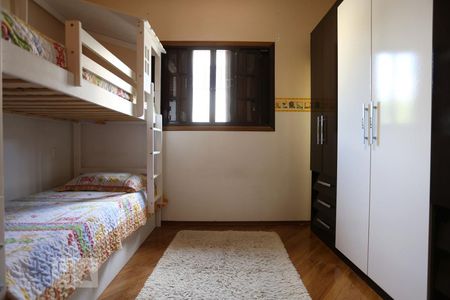 Quarto 01 de casa à venda com 3 quartos, 250m² em Vila Yara, Osasco