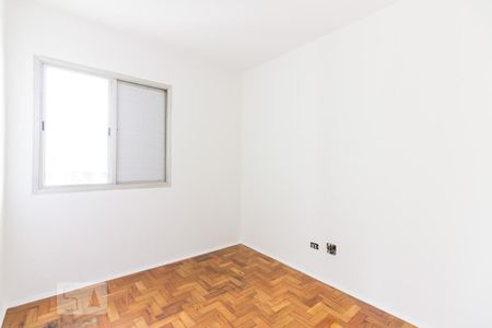 Quarto 1 de apartamento para alugar com 3 quartos, 79m² em Santa Teresinha, São Paulo