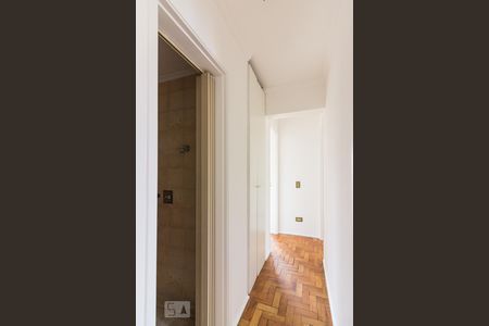 Hall Quartos de apartamento para alugar com 3 quartos, 79m² em Santa Teresinha, São Paulo
