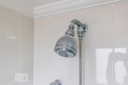 Apartamento à venda com 106m², 3 quartos e 2 vagasDucha