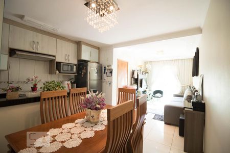 Sala de Estar e Sala  de apartamento para alugar com 2 quartos, 115m² em Vila Alzira, Santo André