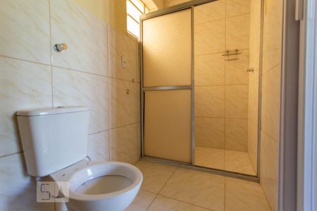 Suíte Banheiro de apartamento para alugar com 1 quarto, 58m² em Santana, Porto Alegre