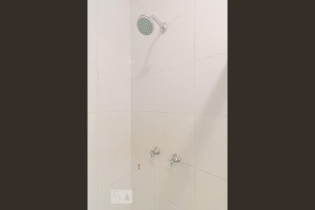 Banheiro de kitnet/studio para alugar com 1 quarto, 32m² em Flamengo, Rio de Janeiro