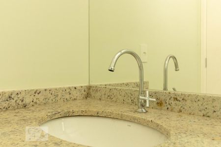 Apartamento para alugar com 68m², 3 quartos e 1 vagaBanheiro