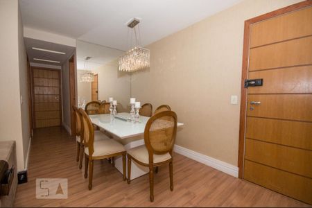 Sala de apartamento para alugar com 3 quartos, 113m² em Jacarepaguá, Rio de Janeiro