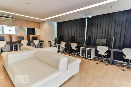 Apartamento para alugar com 113m², 3 quartos e 2 vagas Apartamento para alugar com 113m², 3 quartos e 2 vagasLan House