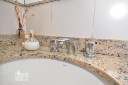 Apartamento para alugar com 113m², 3 quartos e 2 vagas Apartamento para alugar com 113m², 3 quartos e 2 vagasBanheiro Suíte