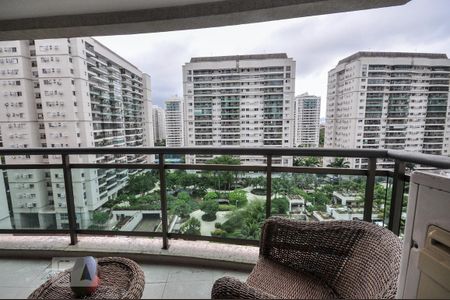 Apartamento para alugar com 113m², 3 quartos e 2 vagas Apartamento para alugar com 113m², 3 quartos e 2 vagasQuarto 2