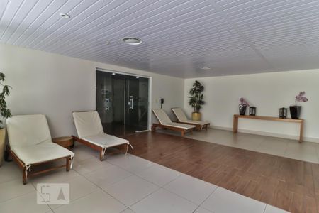 Apartamento para alugar com 113m², 3 quartos e 2 vagas Apartamento para alugar com 113m², 3 quartos e 2 vagasSpa