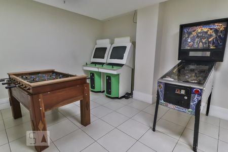 Apartamento para alugar com 113m², 3 quartos e 2 vagas Apartamento para alugar com 113m², 3 quartos e 2 vagasSalão de Jogos