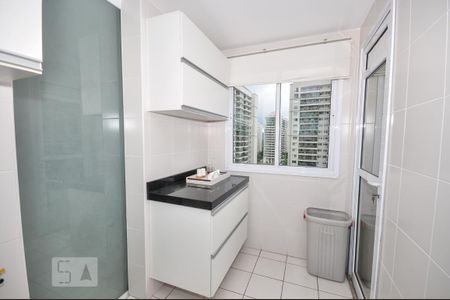 Apartamento para alugar com 113m², 3 quartos e 2 vagas Apartamento para alugar com 113m², 3 quartos e 2 vagasCozinha