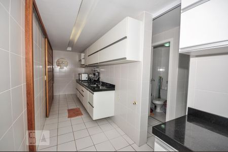Apartamento para alugar com 113m², 3 quartos e 2 vagas Apartamento para alugar com 113m², 3 quartos e 2 vagasCozinha